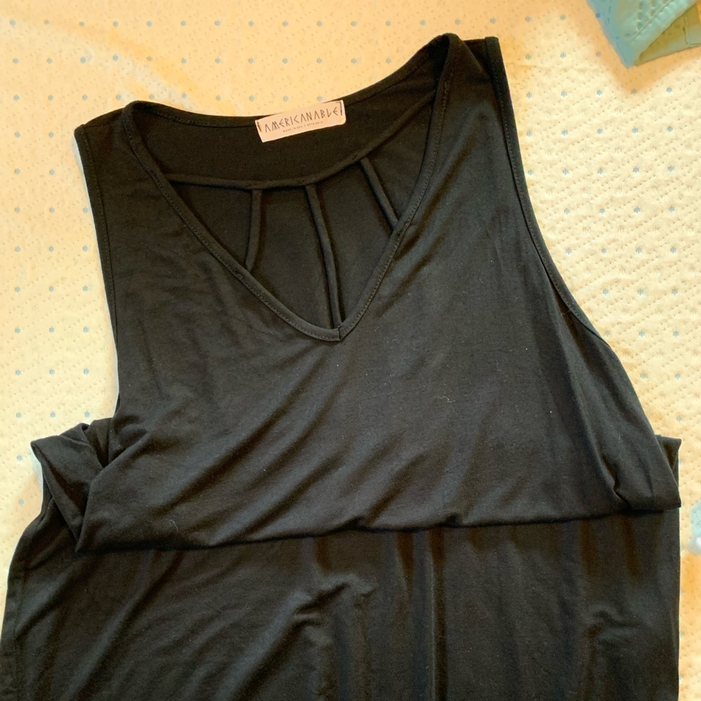 Sleeveless top